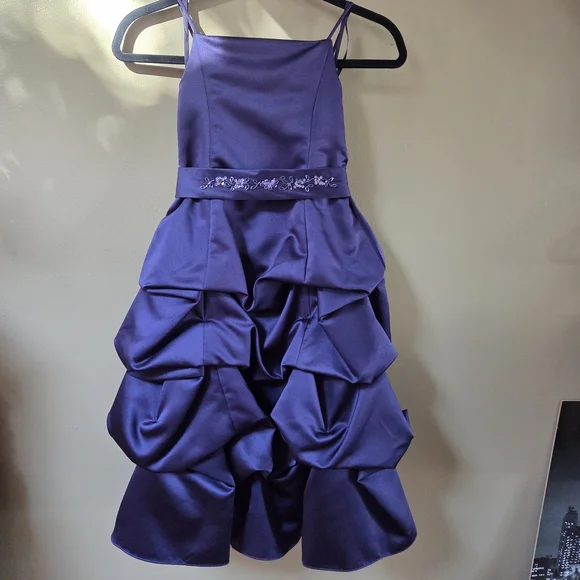 David's Bridal Satin Purple Size 5 Childrens Dress - Picture 1 of 7